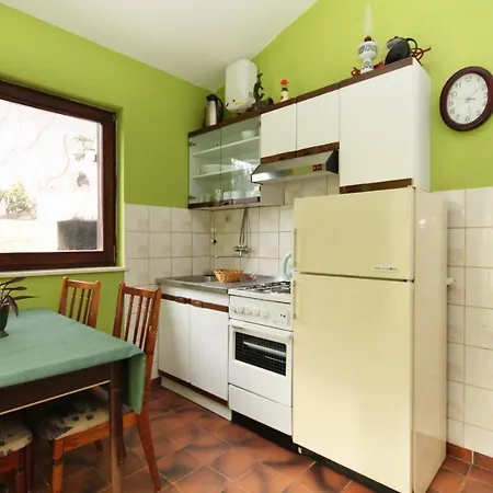 Apartment By The Sea Rastici, Ciovo - 8619